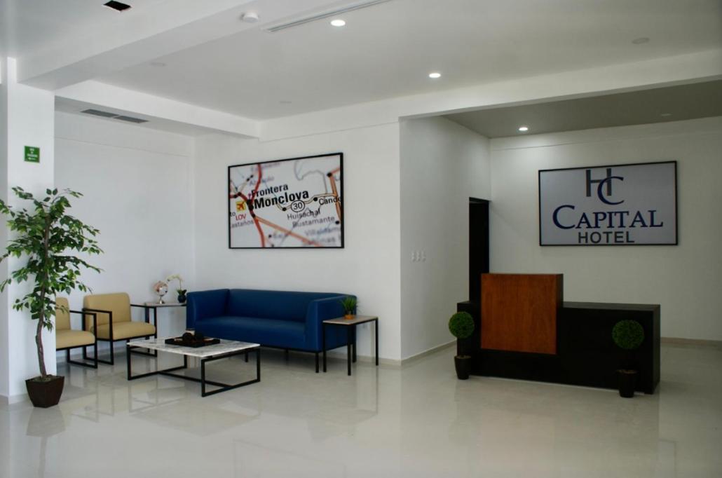 Hotel Capital Frontera Monclova Buitenkant foto
